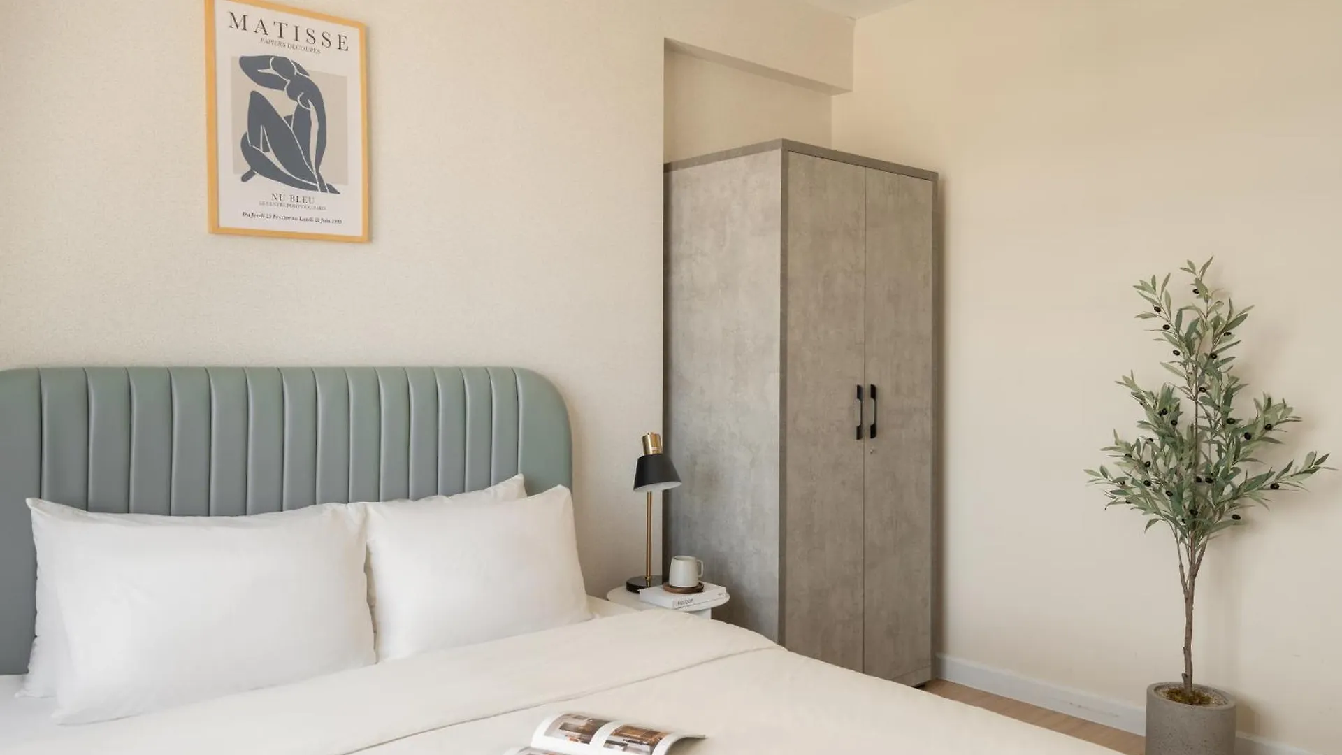 Apartment Soho Residence - District 1 Ho Chi Minh City