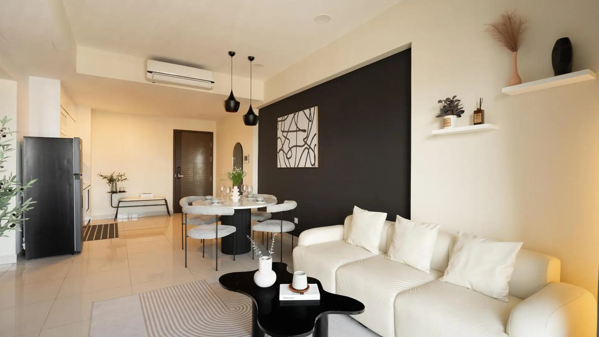 Apartment Soho Residence - District 1 Ho Chi Minh City